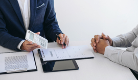 Darmowy kredyt gotówkowy – czy naprawdę jest darmowy?