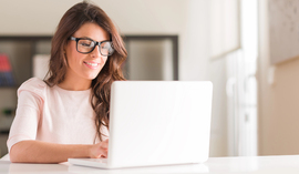 Nawet 10,5 tys. zł dofinansowania na zakup laptopa. Trzeba spełnić jeden warunek