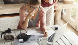 Opłata adiacencka – co to jest i kiedy trzeba ją zapłacić?