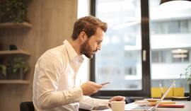 Szybki kredyt dla firm w aplikacji Santander mobile