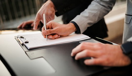 Rezygnacja z ubezpieczenia kredytu. Czy można to zrobić w trakcie spłacania?