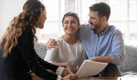 Kredyt hipoteczny z doradcą, pośrednikiem czy samodzielnie?