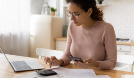 Wydatki sztywne i elastyczne – definicje oraz przykłady. Jak nimi zarządzać w kontekście budżetu domowego?