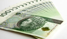 Sprawdź, ile zarabia prezes NBP!