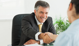 Czy warto czekać na kredyt 0%? Ekspert radzi, co robić z zakupem mieszkania