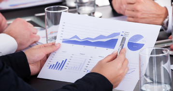 Lokata dynamiczna. Czym się wyróżnia i czy jest obecnie opłacalna?