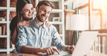 Zrób Black Week po swojemu. Kupuj to, co naprawdę potrzebne i tanio finansuj zakupy