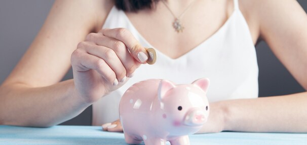 Lokaty kuszą nawet 4,10 proc. Jest jednak haczyk przy wcześniejszej wypłacie