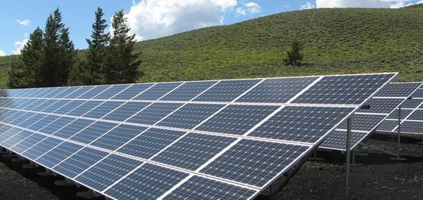 Banki dla ekologii - kredyty na fotowoltaikę, termomodernizację, samochody elektryczne