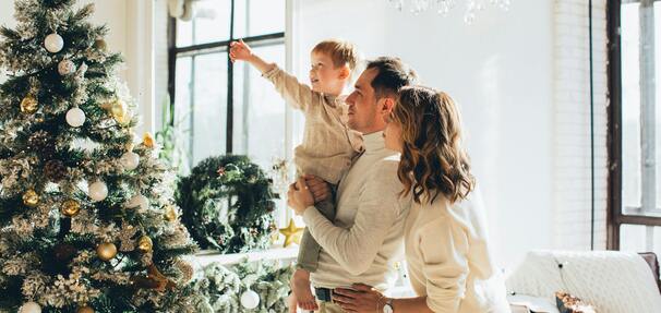 W grudniu wydajesz więcej? Pożyczka z RRSO 8,8% i pierwszą ratą dopiero za 3 miesiące może być idealnym wsparciem