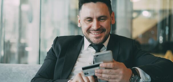 Karta kredytowa a bezpieczeństwo finansowe