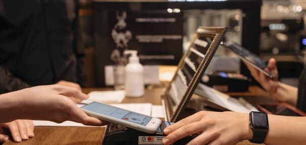 Revolut wyprzedził mBank i Millennium. Korzysta z niego już 5,2 mln klientów w Polsce