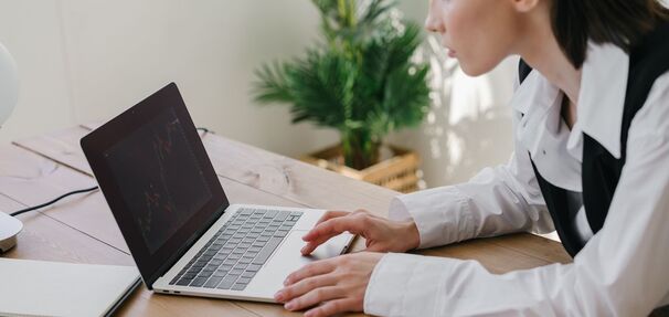Kredyt konsolidacyjny ze stałym oprocentowaniem - jakie banki oferują go w 2026 roku?