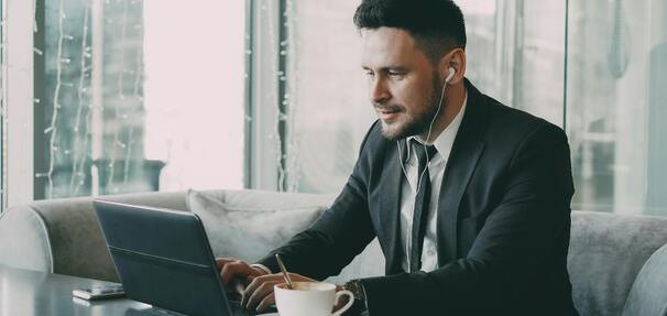 Nawet kilka tysięcy złotych za rachunek firmowy? Sprawdź ranking kont dla firm
