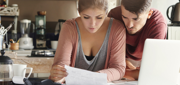 Zacznij nowy rok z czystym kontem. Jak uporządkować finanse przed grudniem?