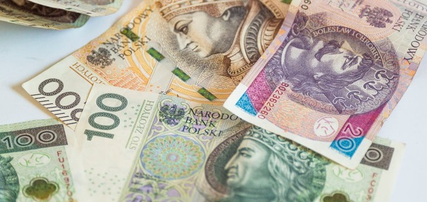 Chcesz pożyczyć 20 tys. zł? Oto najtańsze kredyty w lutym