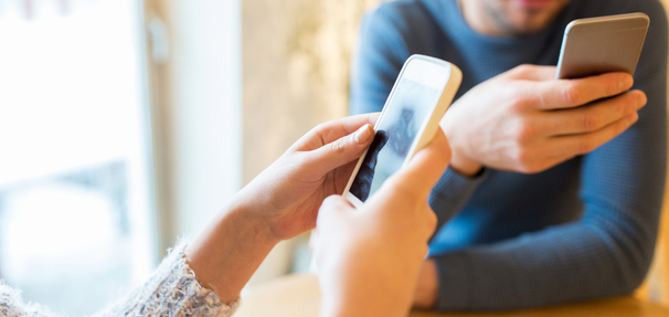Testy aplikacji mobilnej PeoPay Banku Pekao. Jak wypada na tle aplikacji innych banków?