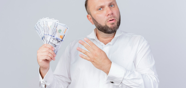 Kursy walut zaskakują! Euro stabilne, a dolar walczy o powrót