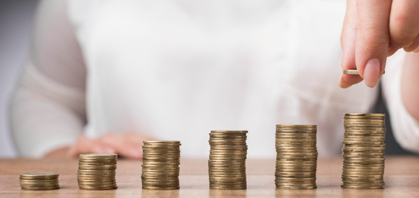 Lokata negocjowana – co to jest i kiedy ma sens?